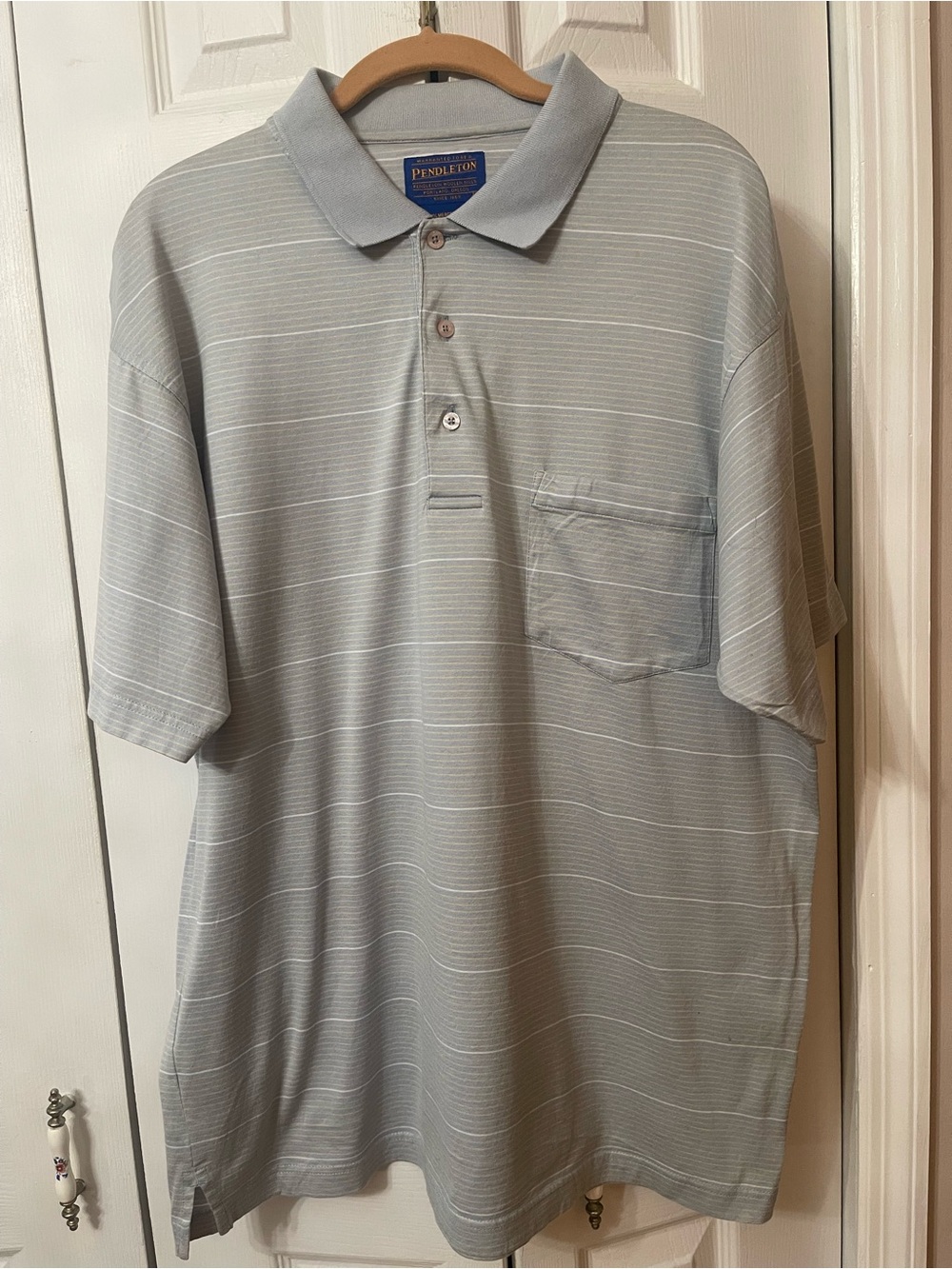 NWOT Gray striped Pendleton Men's Polo Shirt Size Large